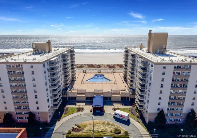 Homes for sale in Long Beach, NY | 450 Shore Rd #8G, Long Beach, NY 11561 | MLS# 1023690