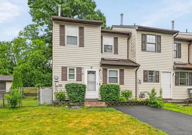 Homes for sale in Montgomery, NY | 548 Saracino Dr, Montgomery, NY 12543 | MLS# 1023701