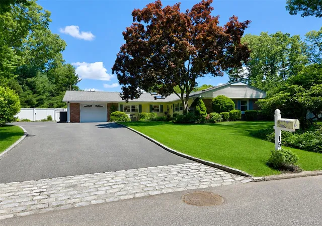 1st image of 15 Seabrook Ln, Brookhaven, NY 11790 | MLS# 1023707