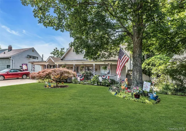 Photo 3 of Single family home for sale at 18 Hedge Ln, Hempstead, NY 11590 | MLS# 1023718 | Listing updated on 2026-10-06