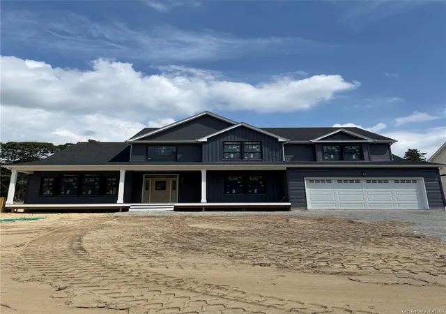 1st image of 3 Greentree Ct, Northport, NY 11768 | MLS# 1023719