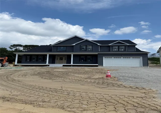 5th image of 3 Greentree Ct, Northport, NY 11768 | MLS# 1023719