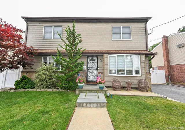 Homes for sale in Hempstead, NY | 1005 Ferngate Dr, Hempstead, NY 11010 | MLS# 1023727