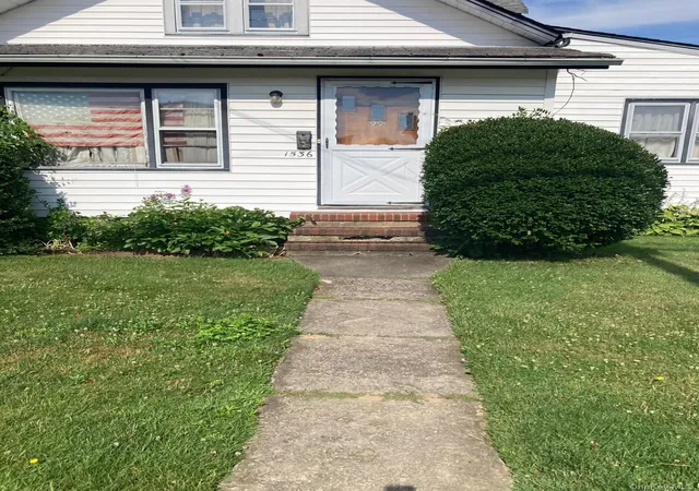 1st image of 1536 Rhode Ave, Hempstead, NY 11566 | MLS# 1023745