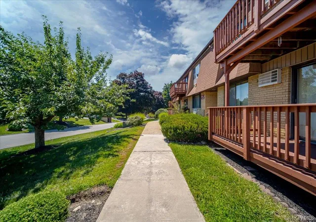 2nd image of 106 Richard Ct, Haverstraw, NY 10970 | MLS# 1023756