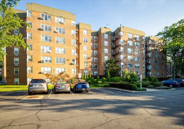 Homes for sale in New York, NY | 18 70 211th St #1B, New York, NY 11360 | MLS# 1023766