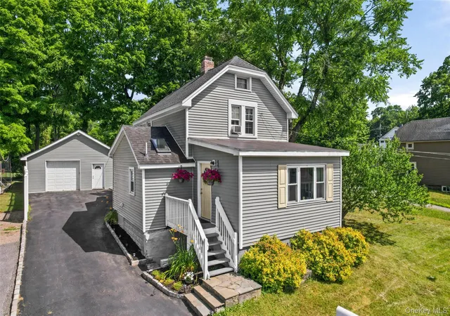 Homes for sale in Cornwall, NY | 14 Howard St, Cornwall, NY 12518 | MLS# 1023767