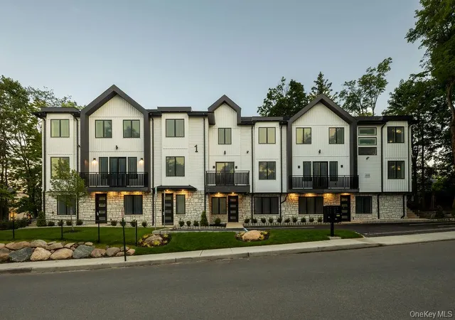 Listing Photo 3 - Condo for sale in building located at 1 Homestead, Monsey, NY 10952 - Unit #202