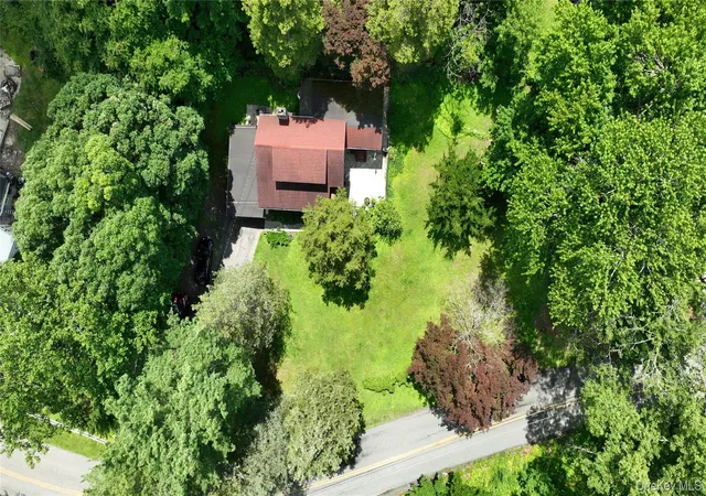 2nd image of 59 Becker St, Putnam Valley, NY 10537 | MLS# 1023793