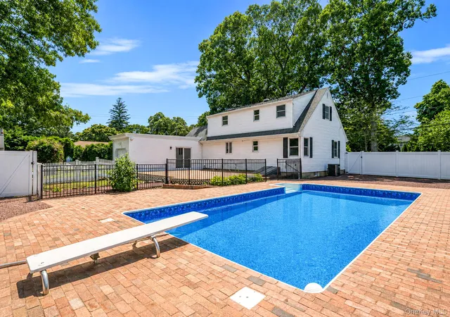 1st image of 273 Cambon Ave, Smithtown, NY 11780 | MLS# 1023804