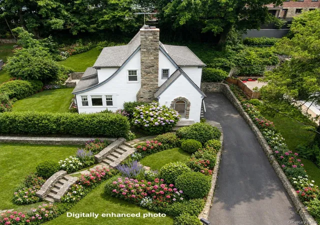 2nd image of 1179 Post Rd, Scarsdale, NY 10583 | MLS# 1023832
