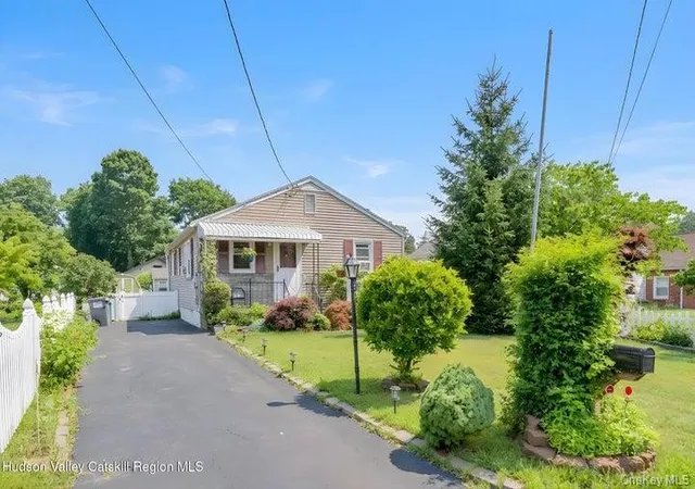 Homes for sale in Ulster, NY | 583 Savoy St, Ulster, NY 12401 | MLS# 1023848