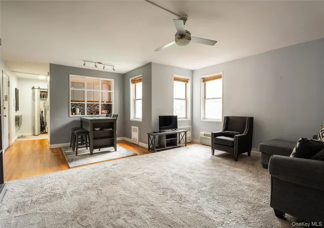 Homes for sale in Yonkers, NY | 611 Palmer Rd #5T, Yonkers, NY 10701 | MLS# 1023887