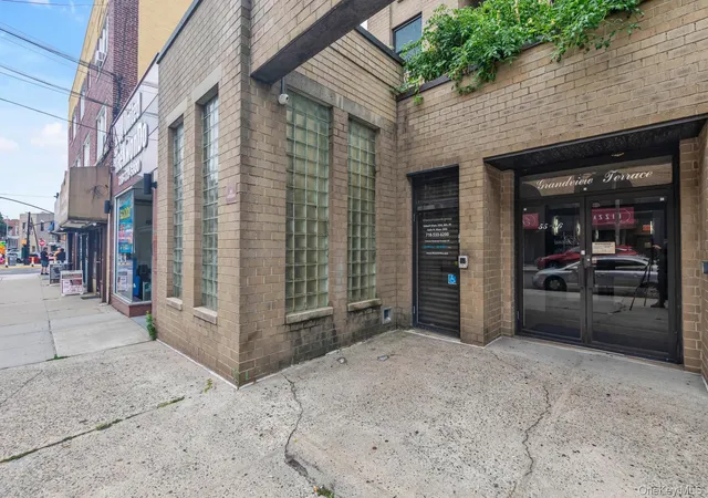 Homes for sale in New York, NY | 5536 69th Pl #R3, New York, NY 11378 | MLS# 1023923