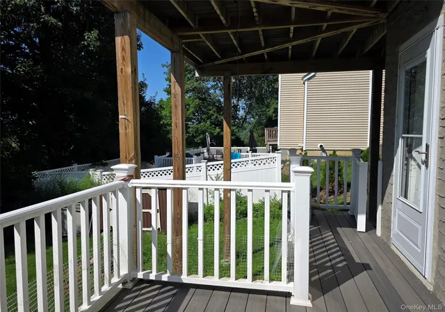 35th image of 849 Warren Ave, Mount Pleasant, NY 10594 | MLS# 1023960