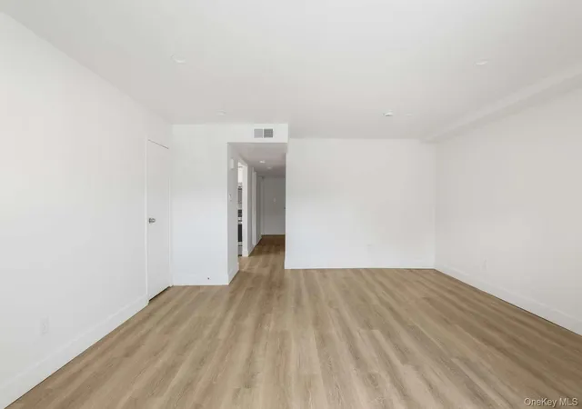 5th image of 137-16 167th St, New York, NY 11434
