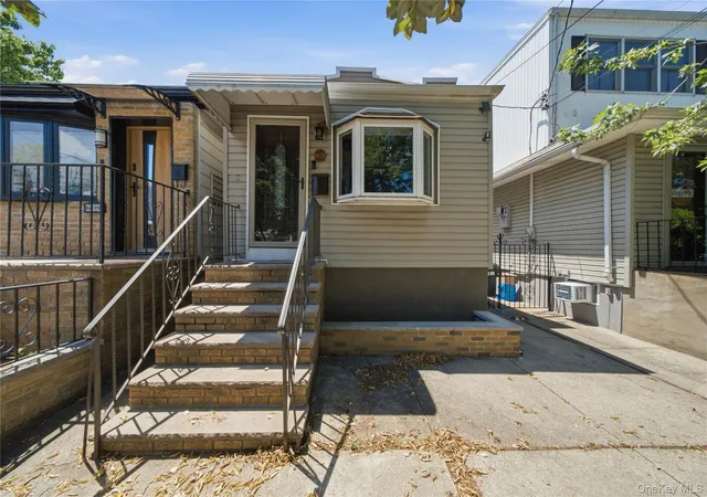 Photo 1 of Single family home for sale at 6424 Pleasantview St, New York, NY 11379 | MLS# 1024011 | Listing updated on 2026-10-01