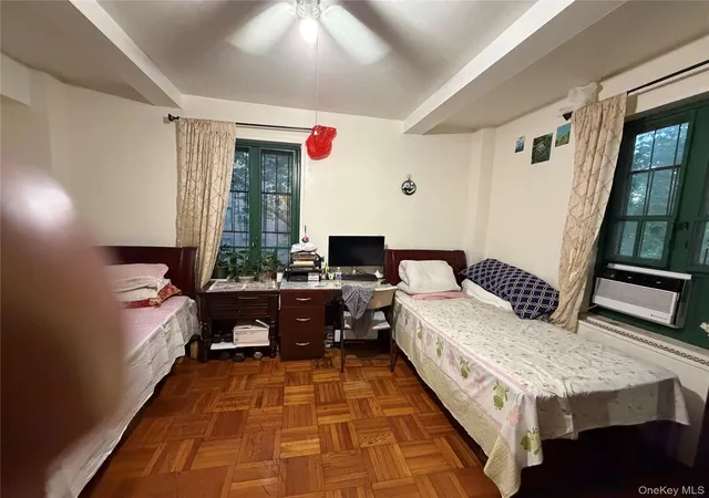 2nd image of 1551 Unionport Rd #4C, New York, NY 10462 | MLS# 1024018