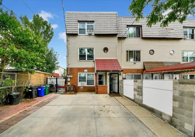 Photo 1 of Sale Pending at 2066 Cicero Ave, Bronx, NY 10473 | MLS# 1024041 | Listing updated on 2026-08-08
