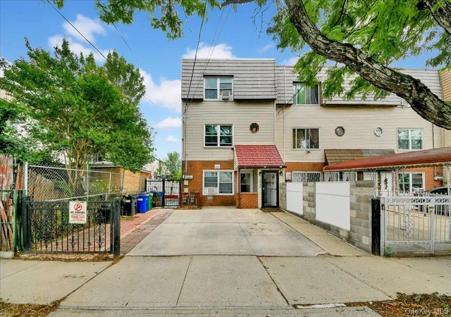 Photo 2 of Sale Pending at 2066 Cicero Ave, Bronx, NY 10473 | MLS# 1024041 | Listing updated on 2026-08-08