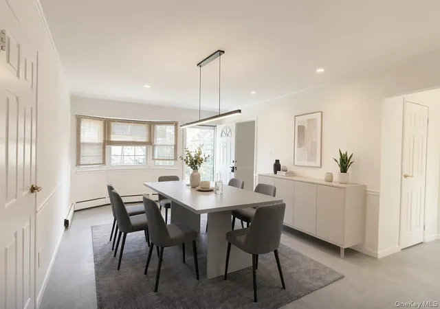 Listing Photo 5 - Condo for sale in building located at 3922 Wilshire Ln, Islip, NY 11796 - Unit #H