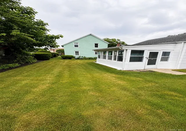 4th image of 170 Uniondale Ave, Hempstead, NY 11553 | MLS# 1024062