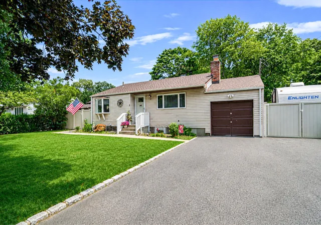 2nd image of 31 Sarah Dr, Brookhaven, NY 11755 | MLS# 1024068