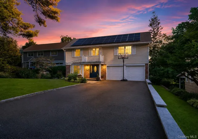 Photo 1 of Sale Pending at 36 Combes Dr, North Hempstead, NY 11030 | MLS# 1024069 | Listing updated on 2026-07-28