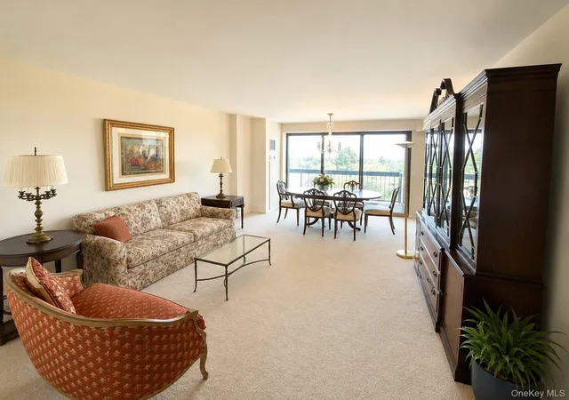 3rd image of 27010 Grand Central Pkwy #7G, Floral Park, NY 11005 | MLS# 1024070