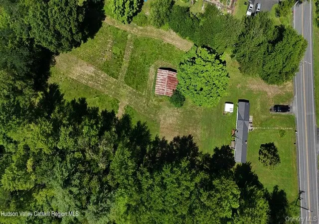 4th image of 579 Springtown Rd, Rosendale, NY 12561 | MLS# 1024079