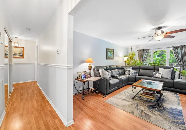 4th image of 74 Bon Aire Cir, Ramapo, NY 10901