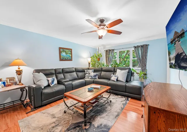 5th image of 74 Bon Aire Cir, Ramapo, NY 10901