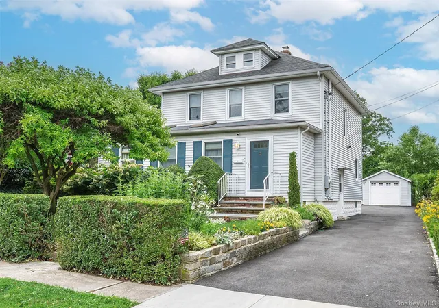 1st image of 1 Raymond St, Glen Cove, NY 11542 | MLS# 1024085
