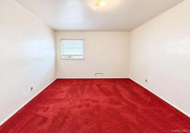 Photo 4 of Single family home for sale at 42-50 248th Street, New York, NY 11363 | MLS# 1024097 | Listing updated on 2026-10-28