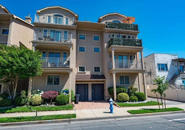 Homes for sale in Long Beach, NY | 441 E Broadway #A, Long Beach, NY 11561 | MLS# 1024108