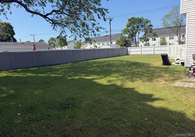 3rd image of 2 E Elm St, Central Islip, NY 11722 | MLS# 1024117