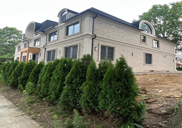 4th image of 8507 Abingdon Rd, New York, NY 11415 | MLS# 1024124