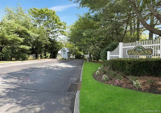 Photo 23 of Sale Pending at 42 Oyster Cvs Ln, Brookhaven, NY 11715 | MLS# 1024152 | Listing updated on 2026-08-21