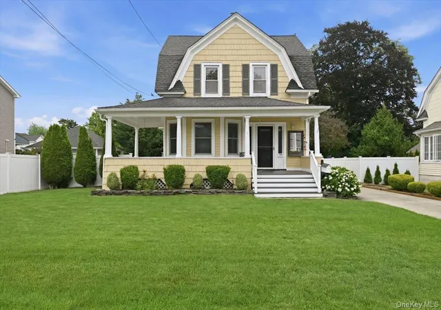Photo 1 of Sale Pending at 991 Cottage Pl, Hempstead, NY 11510 | MLS# 1024162 | Listing updated on 2026-08-22