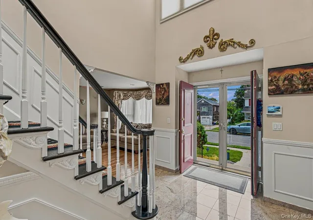 Photo 3 of Sale Pending at 91 Macgregor Ave, North Hempstead, NY 11577 | MLS# 1024186 | Listing updated on 2026-08-31