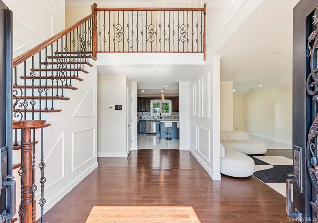 Photo 2 of Single family home for sale at 858 Prescott St, Valley Stream, NY 11580 | MLS# 1024236 | Listing updated on 2026-07-25
