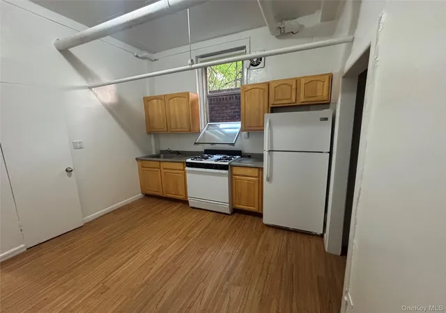 Photo 2 of Sale Pending at 235 Garth Rd #BBC, Eastchester, NY 10583 | MLS# 1024249 | Listing updated on 2026-09-02