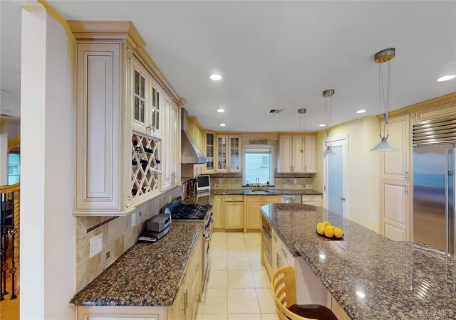 Photo 4 of Single family home for sale at 145 Kingston Blvd, Hempstead, NY 11558 | MLS# 1024251 | Listing updated on 2026-07-29