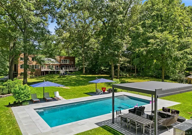 Photo 3 of Mansion for sale at 116 Davids Way, Bedford, NY 10507 | MLS# 1024290 | Listing updated on 2026-10-08
