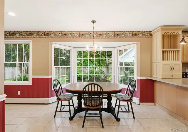 4th image of 83 Hedgerow, Huntington, NY 11725 | MLS# 1024323