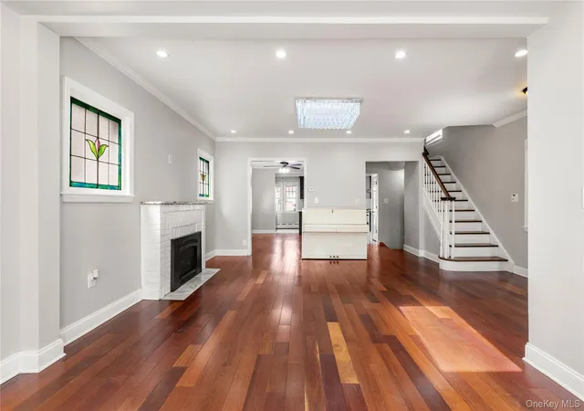 Photo 3 of Single family home for sale at 6148 220th Street, New York, NY 11364 | MLS# 1024330 | Listing updated on 2026-09-17