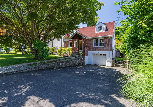 Photo 1 of Single family home for sale at 74 Tamarack Rd, Rye Town, NY 10573 | MLS# 1024335 | Listing updated on 2026-09-14