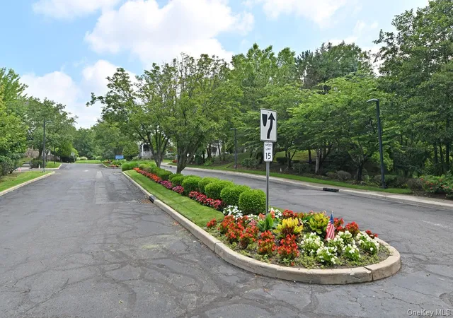 4th image of 28 N De Baun Ave #105, Ramapo, NY 10901 | MLS# 1024365