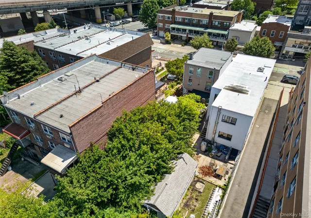 Photo 1 of Multi family home for sale at 25 14 Crescent St, Astoria, NY 11102 | MLS# 1024366 | Listing updated on 2026-07-12