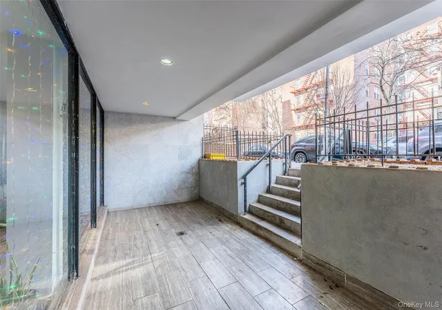 5th image of 143-36 Barclay Ave, New York, NY 11355